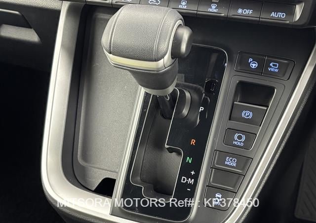 
								2023 TOYOTA VOXY full									