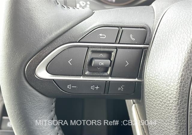 
								2025 TOYOTA NOAH full									