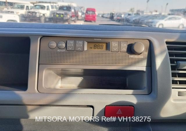 
								2015 TOYOTA HIACE COMMUTER full									