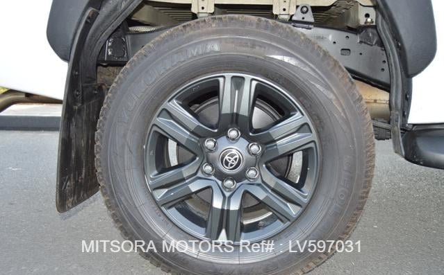 
								2024 TOYOTA HILUX DOUBLE CABIN full									