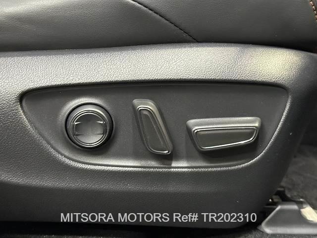 
								2023 TOYOTA RAV4 HYBRID ADVENTURE full									