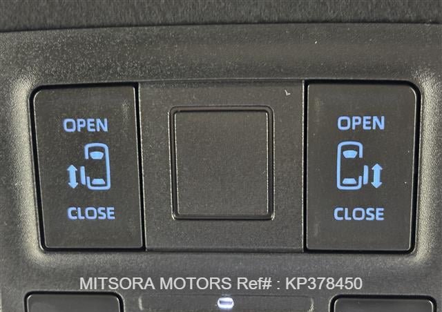 
								2023 TOYOTA VOXY full									