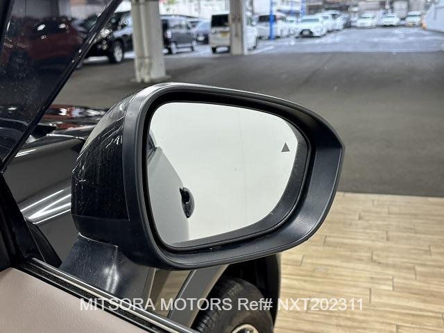 
								2023 NISSAN X-TRAIL G full									