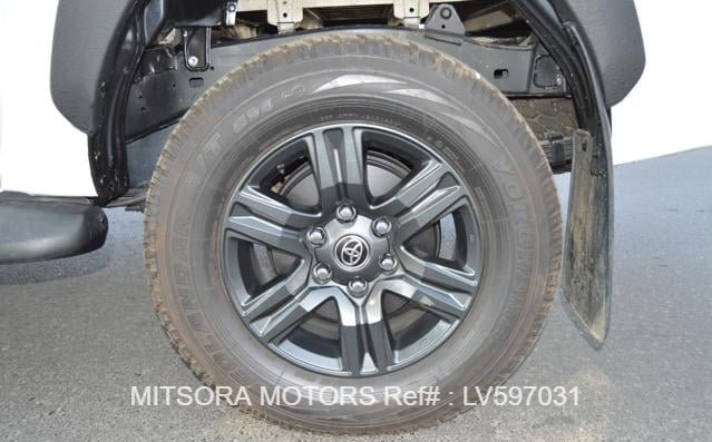 
								2024 TOYOTA HILUX DOUBLE CABIN full									