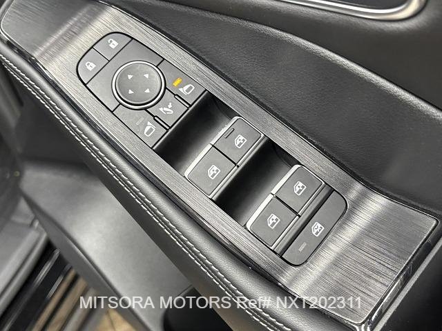 
								2023 NISSAN X-TRAIL G full									