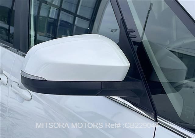 
								2025 TOYOTA NOAH full									