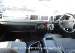 2013 TOYOTA HIACE COMMUTER