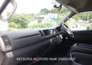 2014 TOYOTA HIACE COMMUTER