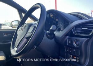 2019 TOYOTA VOXY ZS