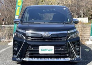 2020 TOYOTA VOXY