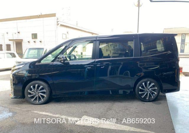 2022 TOYOTA VOXY S-Z