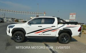 2024 TOYOTA HILUX DOUBLE CABIN