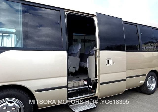 2005 TOYOTA COASTER EX