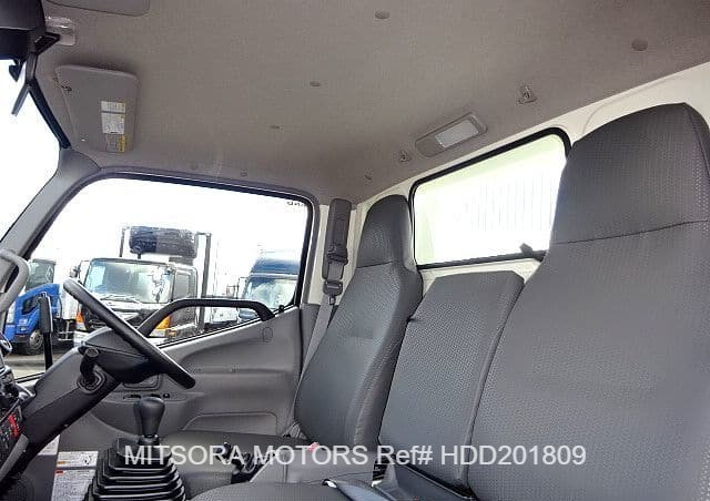 
								2018 HINO DUTRO DUMP TRUCK full									