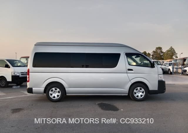 2021 TOYOTA HIACE VAN
