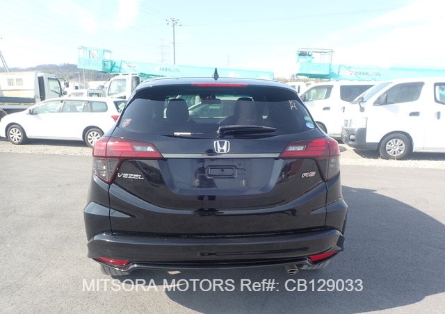 2018 HONDA VEZEL RS