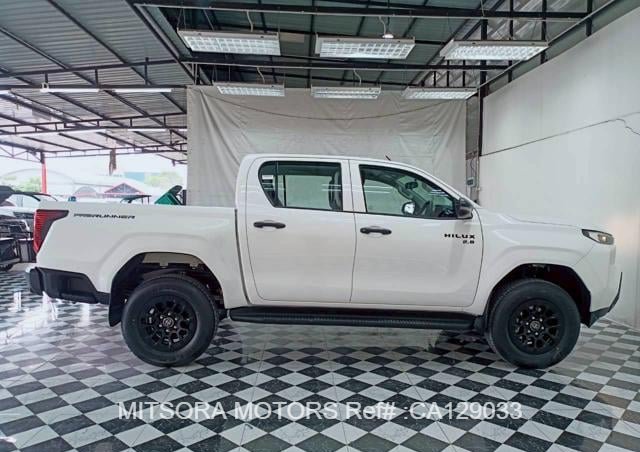 2026 TOYOTA HILUX 2.8 TRAVO SMART DOUBLE CAB
