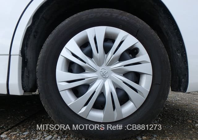 
								2024 TOYOTA NOAH HYBRID X full									