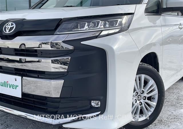 
								2025 TOYOTA NOAH full									