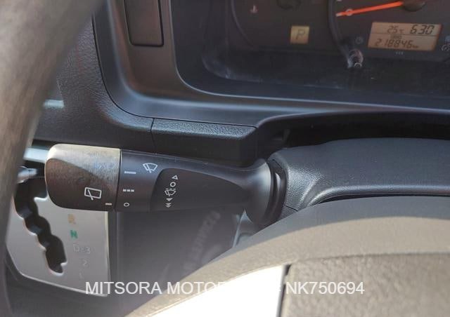 
								2015 TOYOTA HIACE COMMUTER full									