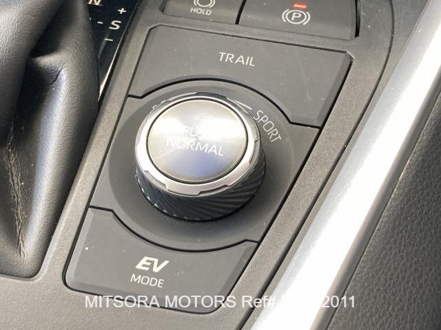 
								2020 TOYOTA RAV4 HYBRID G full									