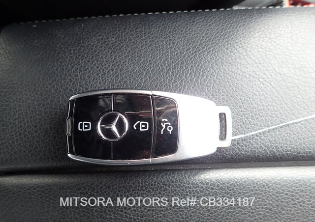 
								2017 MERCEDES-BENZ E-CLASS E200 AVANTGARDE full									