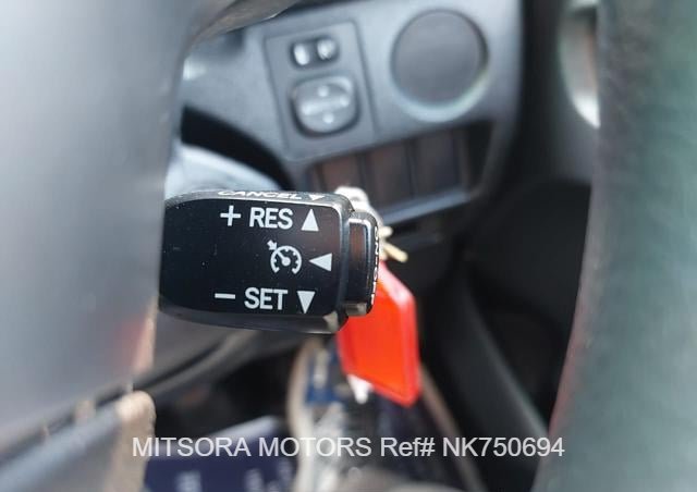 
								2015 TOYOTA HIACE COMMUTER full									