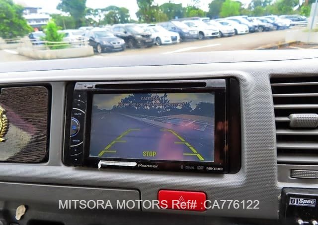 
								2013 TOYOTA HIACE VAN HIROOF AUTO (14 SEATER) full									