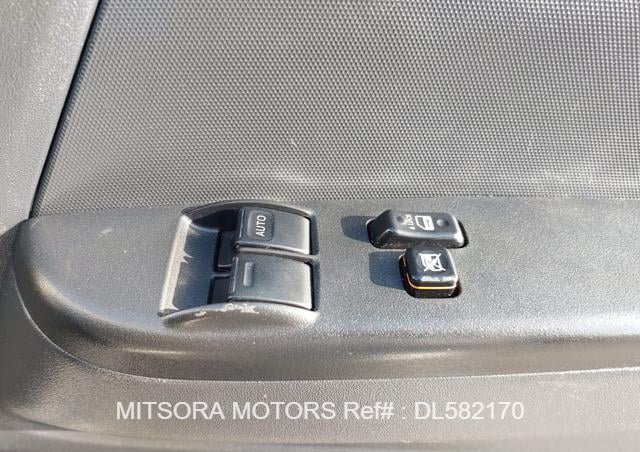 
								2014 TOYOTA HIACE COMMUTER full									