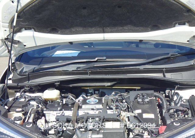 
								2018 TOYOTA C-HR HYBRID G LED EDITION full									