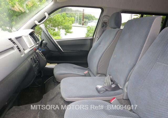 2010 TOYOTA HIACE COMMUTER GLHR