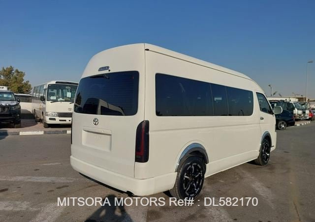 2014 TOYOTA HIACE COMMUTER