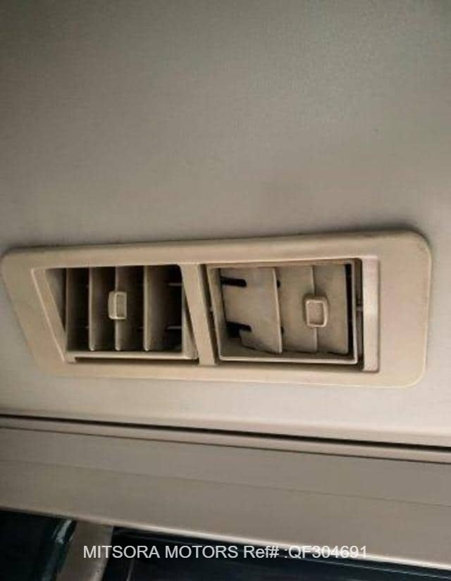 2003 MITSUBISHI ROSA