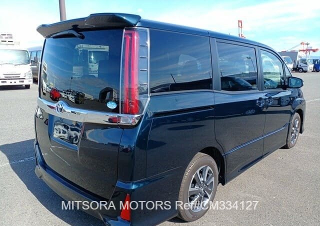 2022 TOYOTA NOAH SI