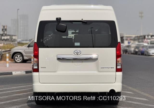2025 TOYOTA HIACE COMMUTER
