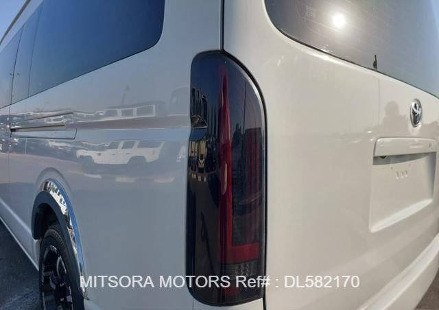 
								2014 TOYOTA HIACE COMMUTER full									