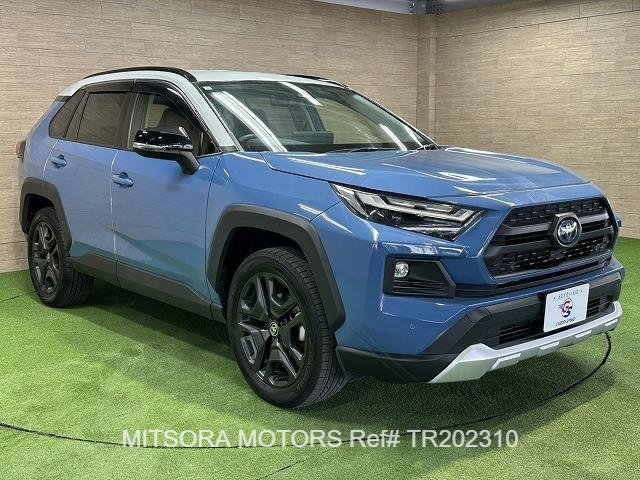 2023 TOYOTA RAV4 HYBRID ADVENTURE