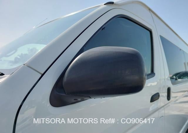 
								2015 TOYOTA HIACE COMMUTER full									