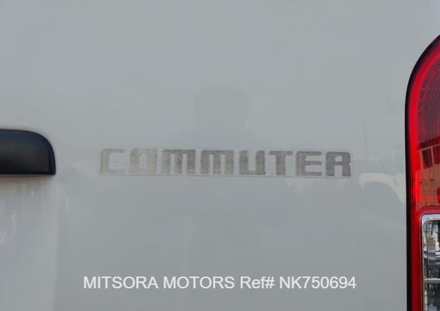 
								2015 TOYOTA HIACE COMMUTER full									