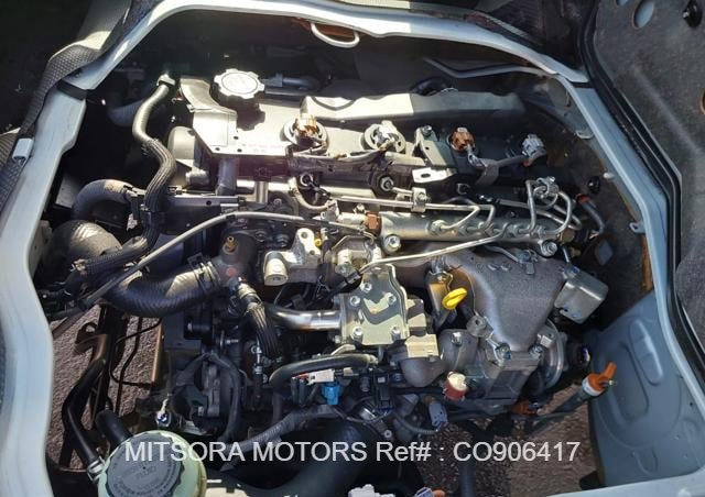 
								2015 TOYOTA HIACE COMMUTER full									