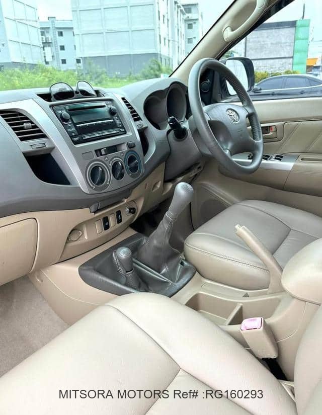 
								2011 TOYOTA HILUX 3.0 G VIGO DOUBLE CAB full									