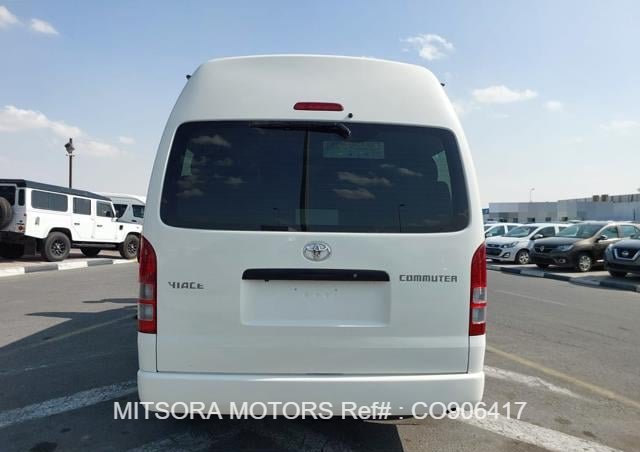 
								2015 TOYOTA HIACE COMMUTER full									