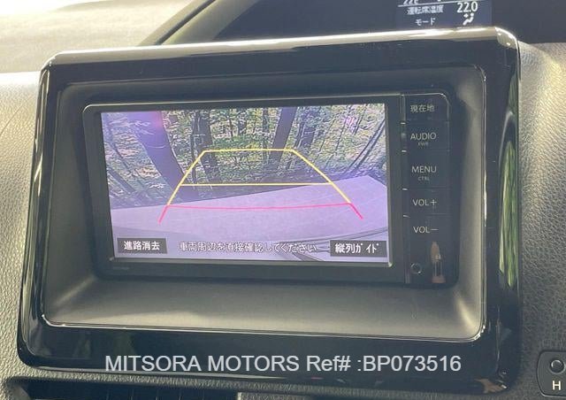 
								2016 TOYOTA VOXY ZS full									