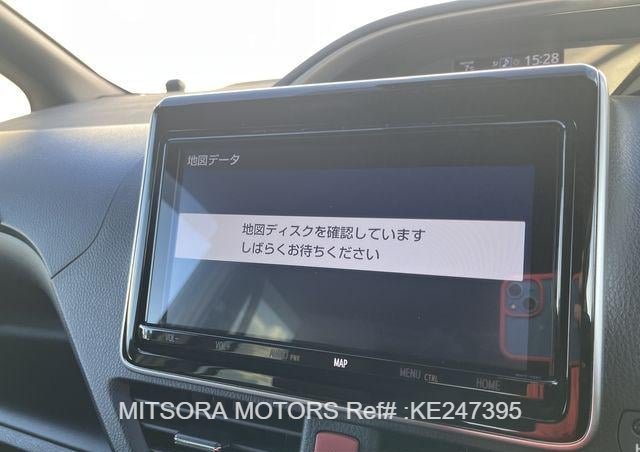 
								2019 TOYOTA VOXY ZS2 full									