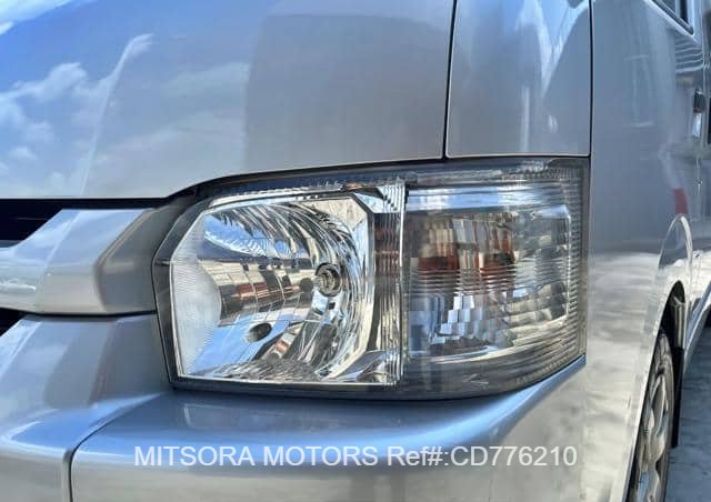 
								2016 TOYOTA HIACE COMMUTER full									