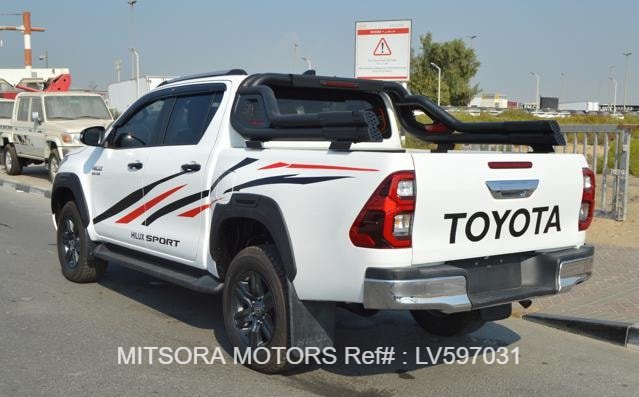 
								2024 TOYOTA HILUX DOUBLE CABIN full									