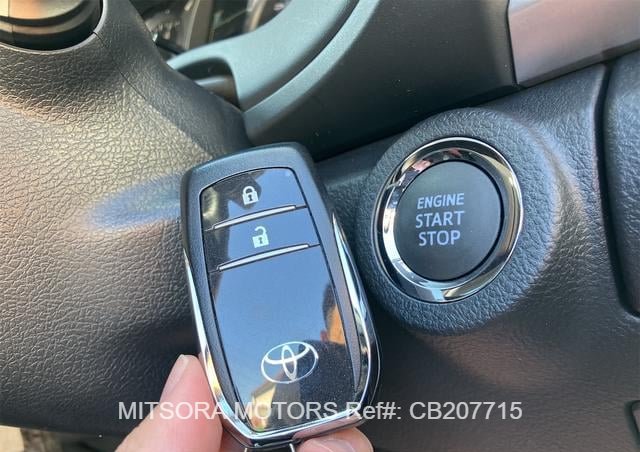 
								2020 TOYOTA HILUX full									