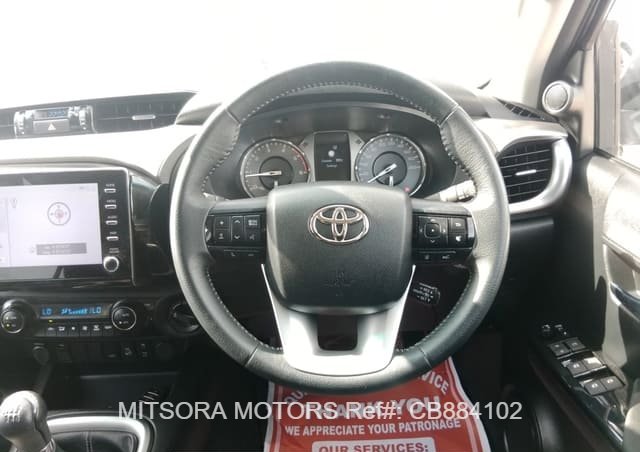 
								2022 TOYOTA HILUX full									