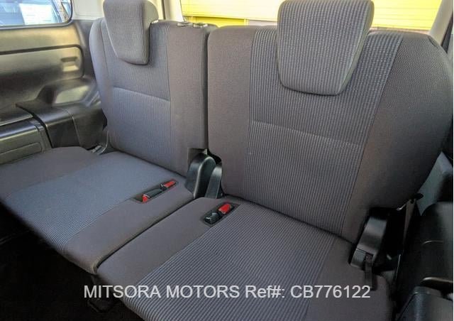 
								2014 TOYOTA NOAH full									