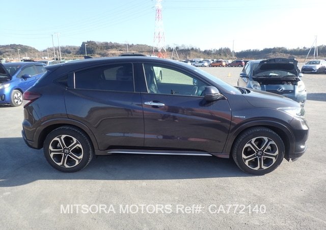 
								2017 HONDA VEZEL HYBRID Z full									